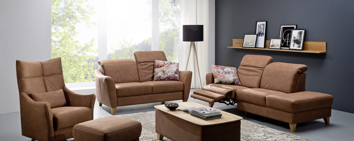 Garnitur Garnitur - Express Polsterei Mathan und Ritter - Ihre Polsterei in Berlin